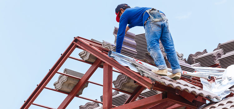 Local Roof Repair Contractors in Reseda, CA